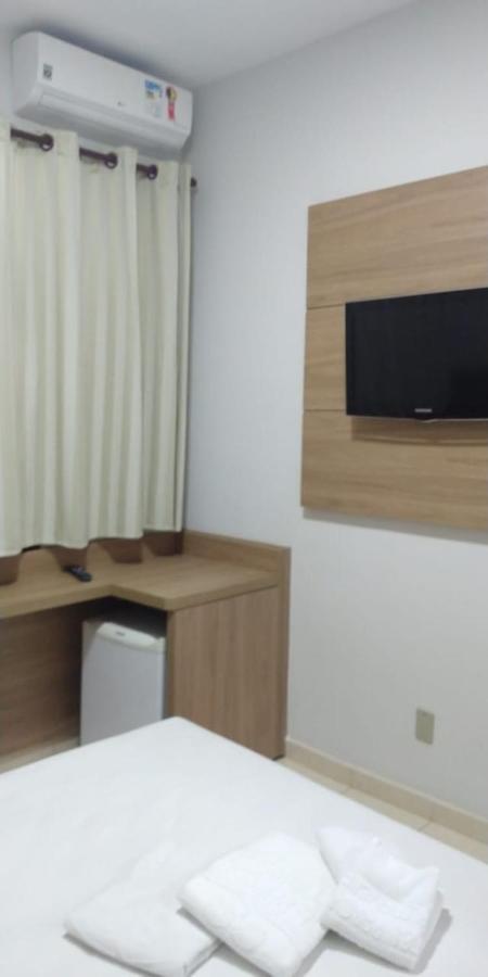 Hotel Parque Das Primaveras จาคุทิงกา ภายนอก รูปภาพ