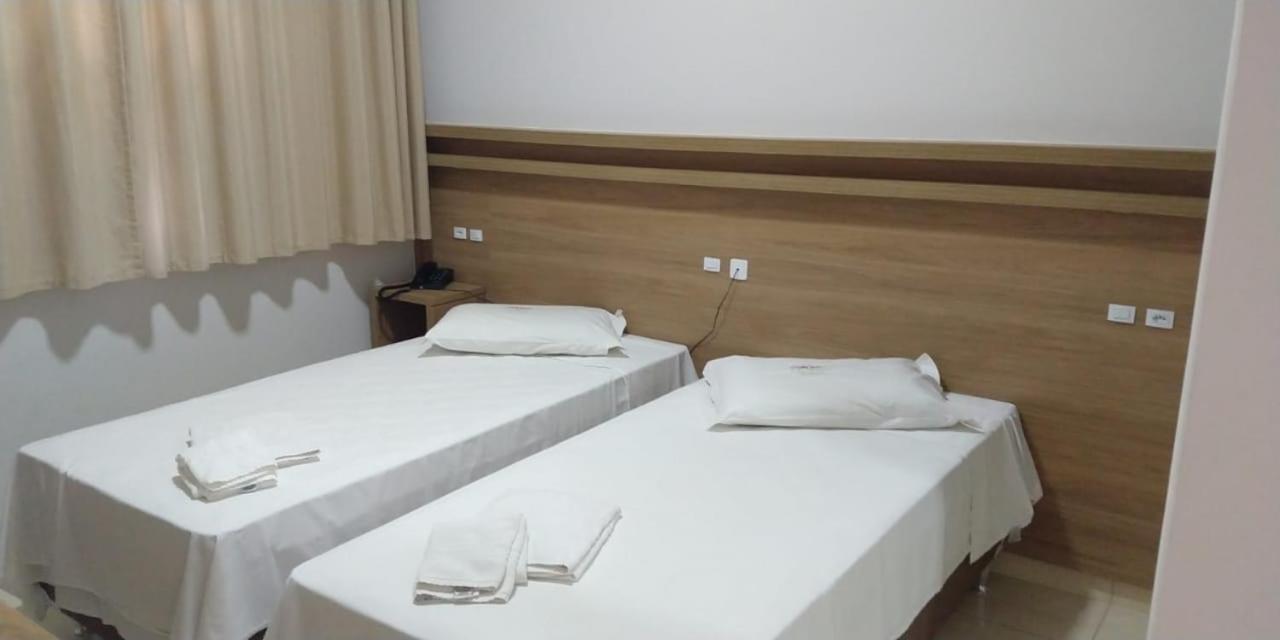 Hotel Parque Das Primaveras จาคุทิงกา ภายนอก รูปภาพ